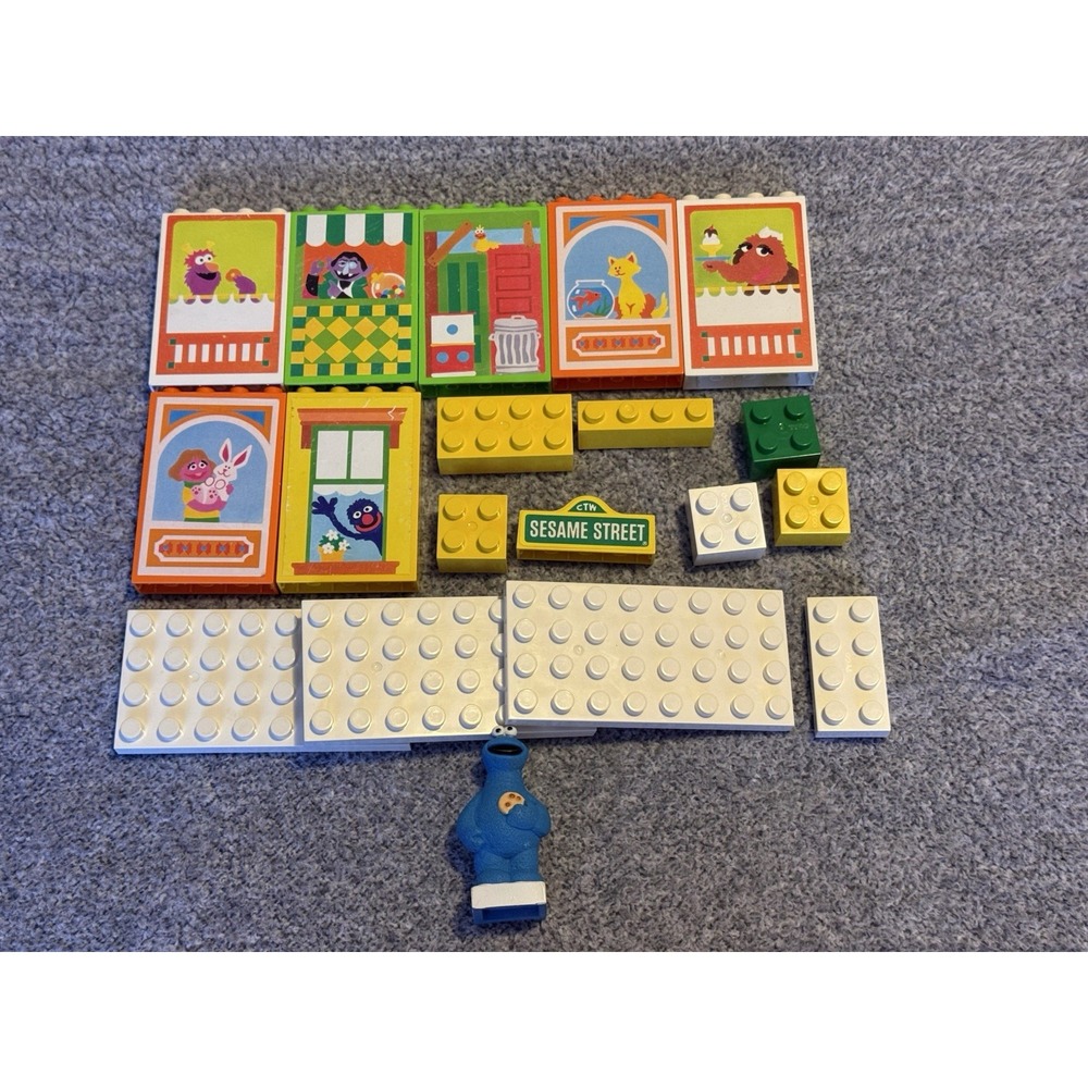 Vintage Tyco Sesame Street Super Building Blocks Set Compatible with Lego Duplo